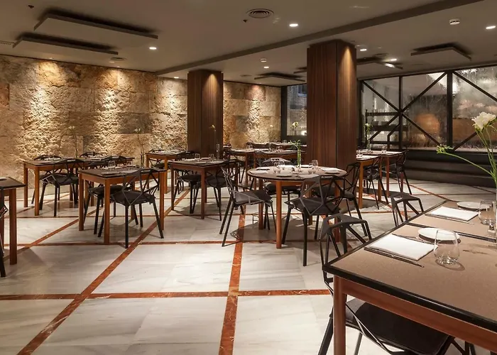 Szálloda Balmes, A Member Of Preferred & 4*